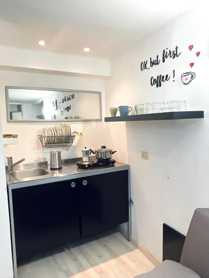 Apartment In 3 Minutes From Duomo Ingresso Via Dei Piatti Milaan Buitenkant foto
